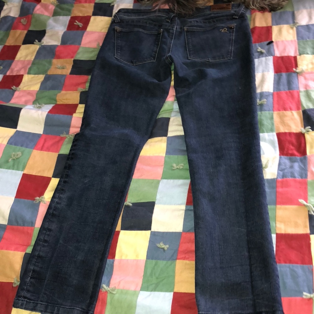 ⭐️DL1961 Jeans.  Size 27.  Kate crop.